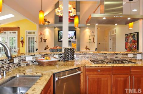 103 Chalon Dr, Cary, NC 27511 photo 2