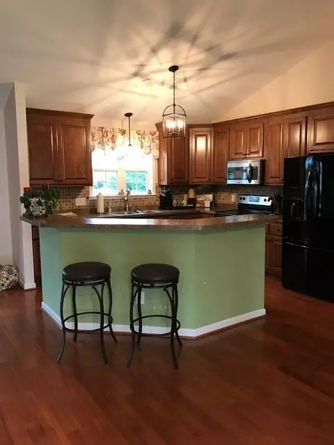 45 Hickory Nut Dr, Smithfield, NC 27577 photo 4