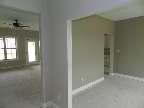 18 Beau Dr, Garner, NC 27529 photo 2