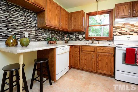 501 E Hammond St, Durham, NC 27704 photo 11