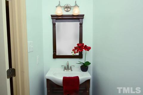 501 E Hammond St, Durham, NC 27704 photo 13