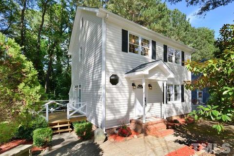 501 E Hammond St, Durham, NC 27704 photo 2