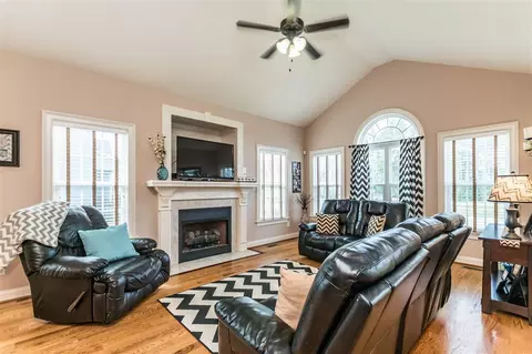 12 Sharpstone Ln, Clayton, NC 27527 photo 4