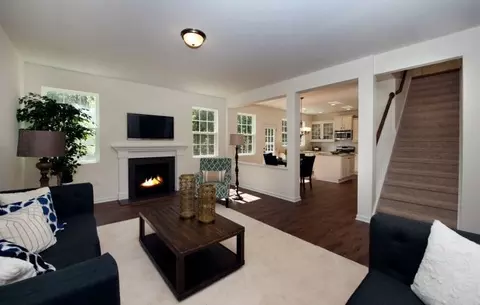 105 Peninsula Ct, Durham, NC 27703 photo 2