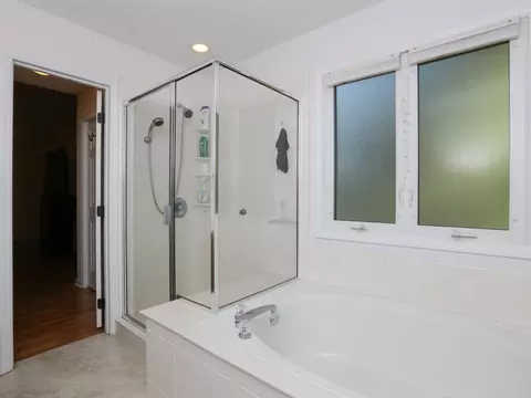 4 Homecroft Ct, Durham, NC 27703 photo 16