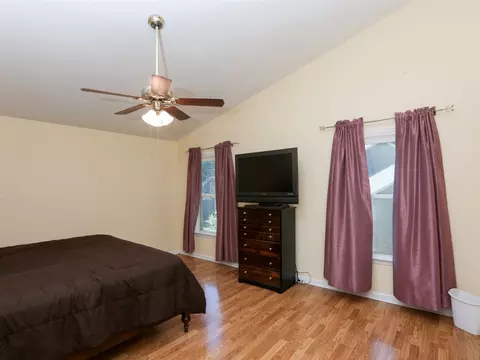 4 Homecroft Ct, Durham, NC 27703 photo 15