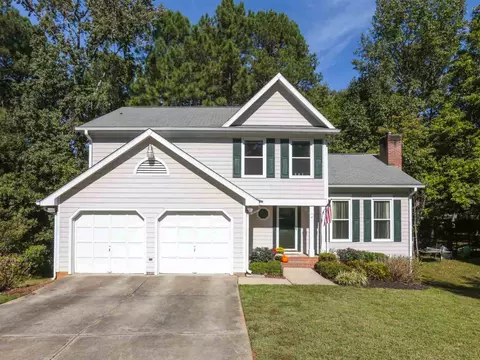 4 Homecroft Ct, Durham, NC 27703 photo 2