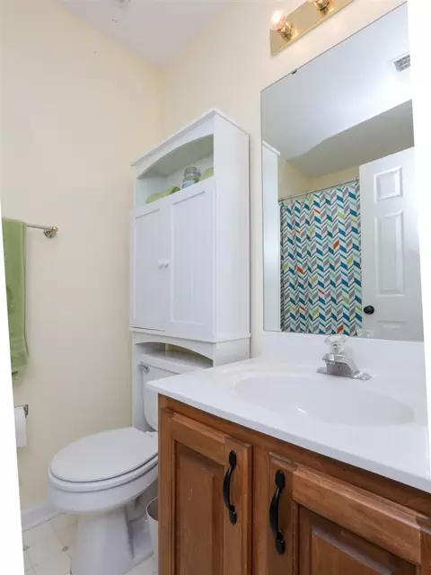4 Homecroft Ct, Durham, NC 27703 photo 20