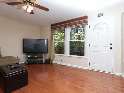 4 Homecroft Ct, Durham, NC 27703 photo 13