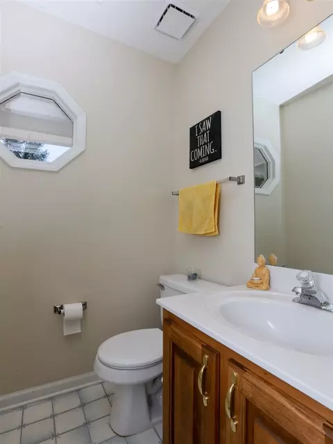 4 Homecroft Ct, Durham, NC 27703 photo 22