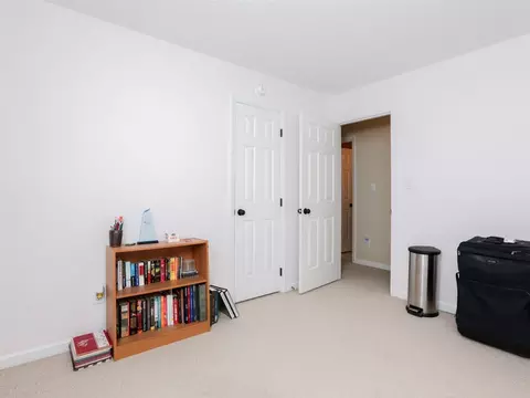 4 Homecroft Ct, Durham, NC 27703 photo 18
