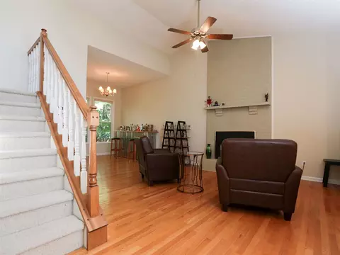 4 Homecroft Ct, Durham, NC 27703 photo 4