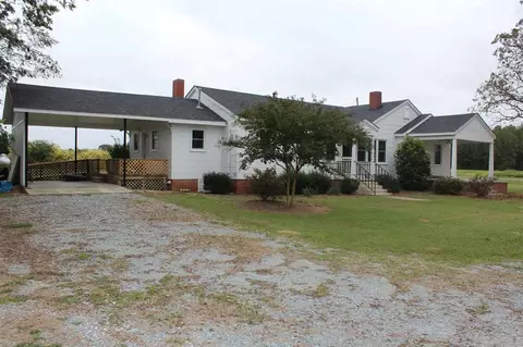 375 Blackman Rd, Dunn, NC 28334 photo 2