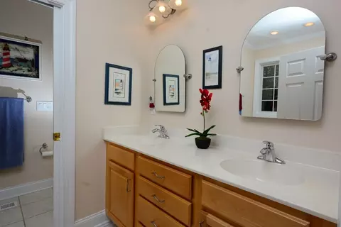 1030 Rees Ln, Durham, NC 27705 photo 17