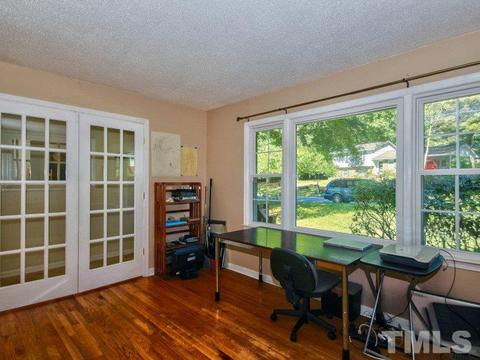 1404 Maple Ave, Apex, NC 27502 photo 3