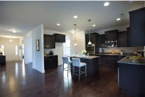 2017 Morehead Hill Ct, Durham, NC 27703 photo 2