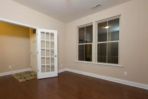 2017 Morehead Hill Ct, Durham, NC 27703 photo 6