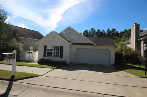 4514 Dolwick Dr, Durham, NC 27713 photo 1