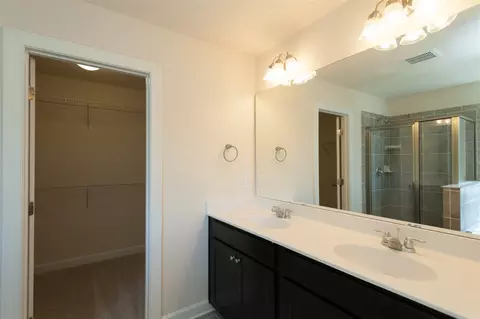 607 Poplar St, Durham, NC 27703 photo 14