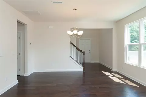 607 Poplar St, Durham, NC 27703 photo 5