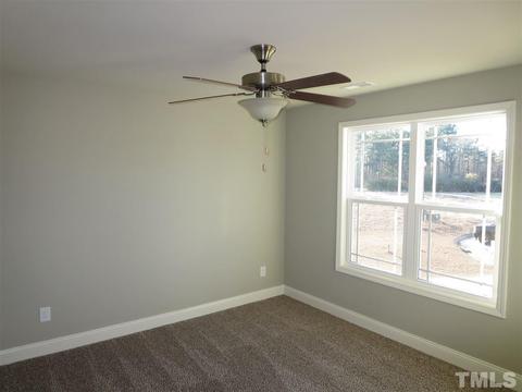 35 Rugar Ct, Bunnlevel, NC 28323 photo 9