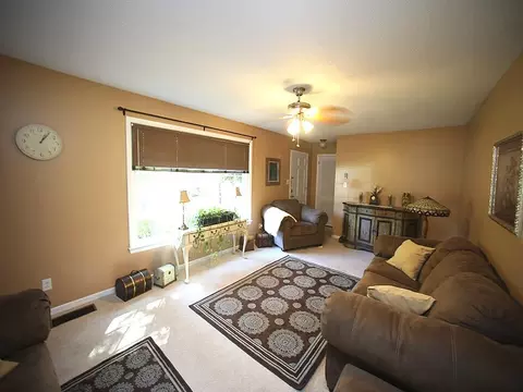 1302 Edgebrook Dr, Garner, NC 27529 photo 4