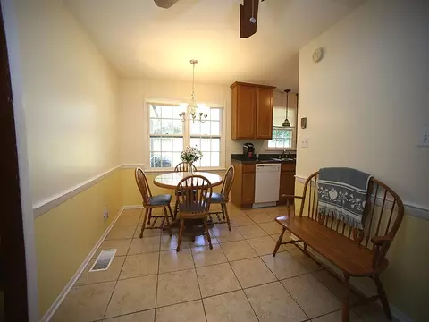 1302 Edgebrook Dr, Garner, NC 27529 photo 8