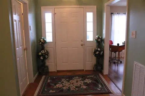 100 Ridge Dr, Garner, NC 27529 photo 3