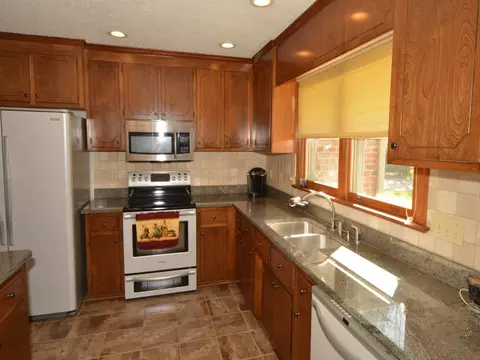3432 E Garner Rd, Clayton, NC 27520 photo 6