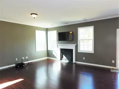 1319 Shiley Dr, Durham, NC 27704 photo 7