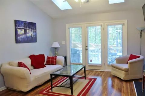 1101 Clifford Dr, Durham, NC 27704 photo 8