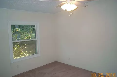 231 Howards Ln, Dunn, NC 28334 photo 17