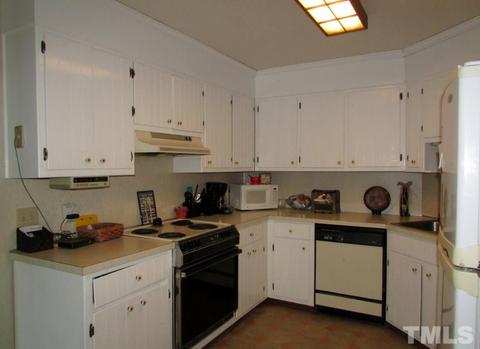 152 Granite Dr, Roxboro, NC 27574 photo 9