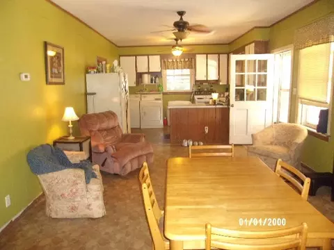 401 S 11th St, Erwin, NC 28339 photo 5