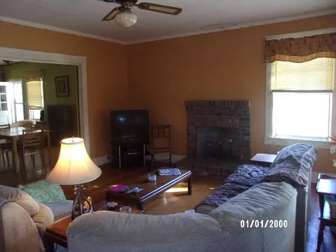 401 S 11th St, Erwin, NC 28339 photo 3