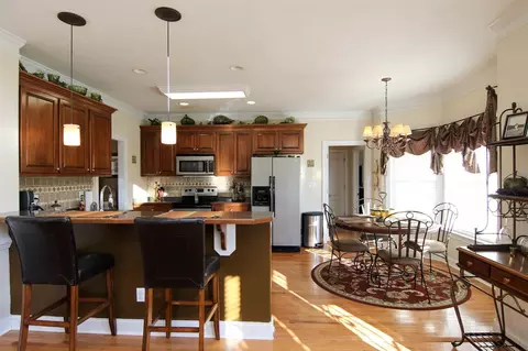 633 Shade Tree Rd, Benson, NC 27504 photo 10