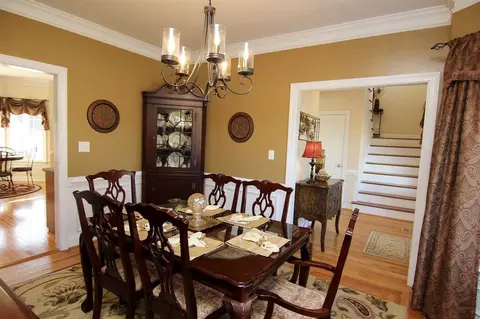 633 Shade Tree Rd, Benson, NC 27504 photo 5