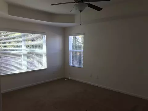 25 White Spruce Ct, Durham, NC 27703 photo 9