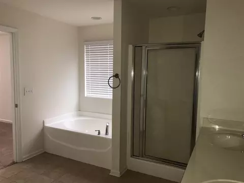 25 White Spruce Ct, Durham, NC 27703 photo 13