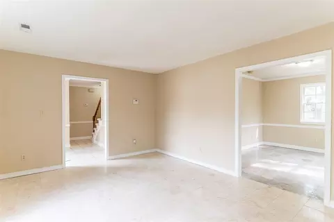 804 Whitby Ct, Durham, NC 27703 photo 6