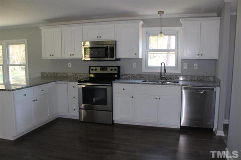 36 Dj Dr, Benson, NC 27504 photo 8