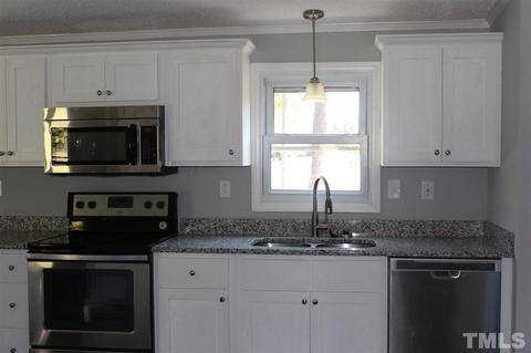 36 Dj Dr, Benson, NC 27504 photo 7