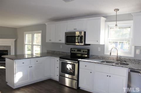 36 Dj Dr, Benson, NC 27504 photo 15