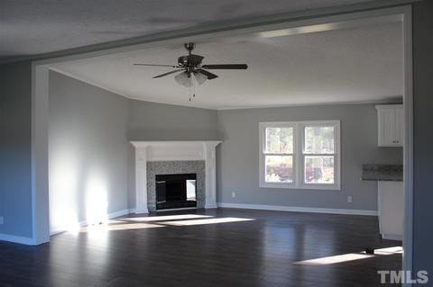 36 Dj Dr, Benson, NC 27504 photo 14