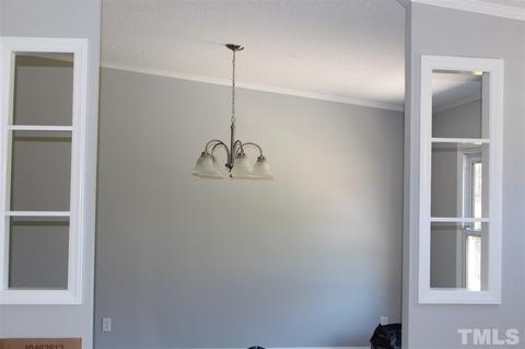 36 Dj Dr, Benson, NC 27504 photo 6