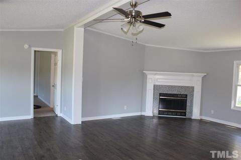 36 Dj Dr, Benson, NC 27504 photo 5