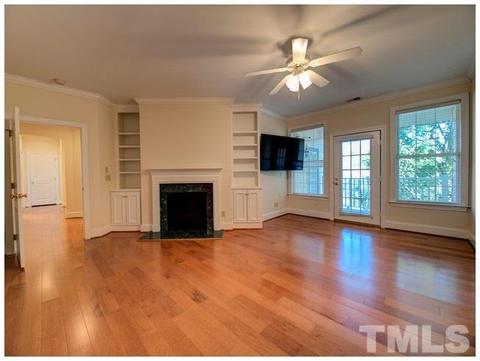 4021 Booker Oak Cir #202, Raleigh, NC 27612 photo 9