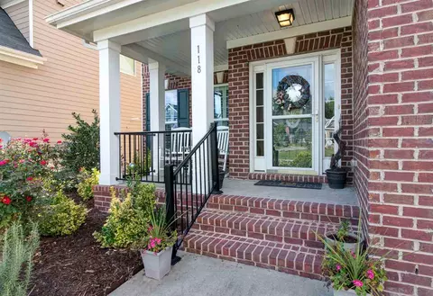 118 Callandale Ln, Durham, NC 27703 photo 2