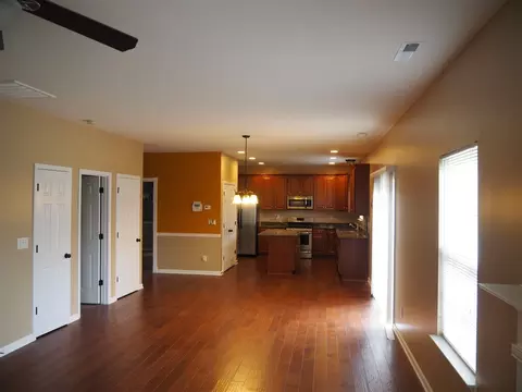 5105 Paces Ferry Dr, Durham, NC 27712 photo 4