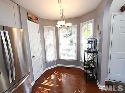 602 Wakehurst Dr, Cary, NC 27519 photo 7
